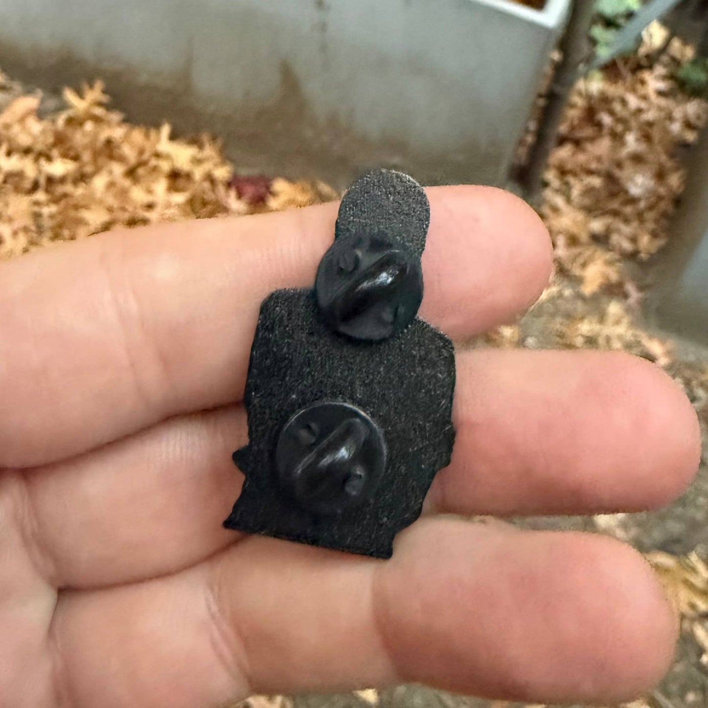 Sade Pin